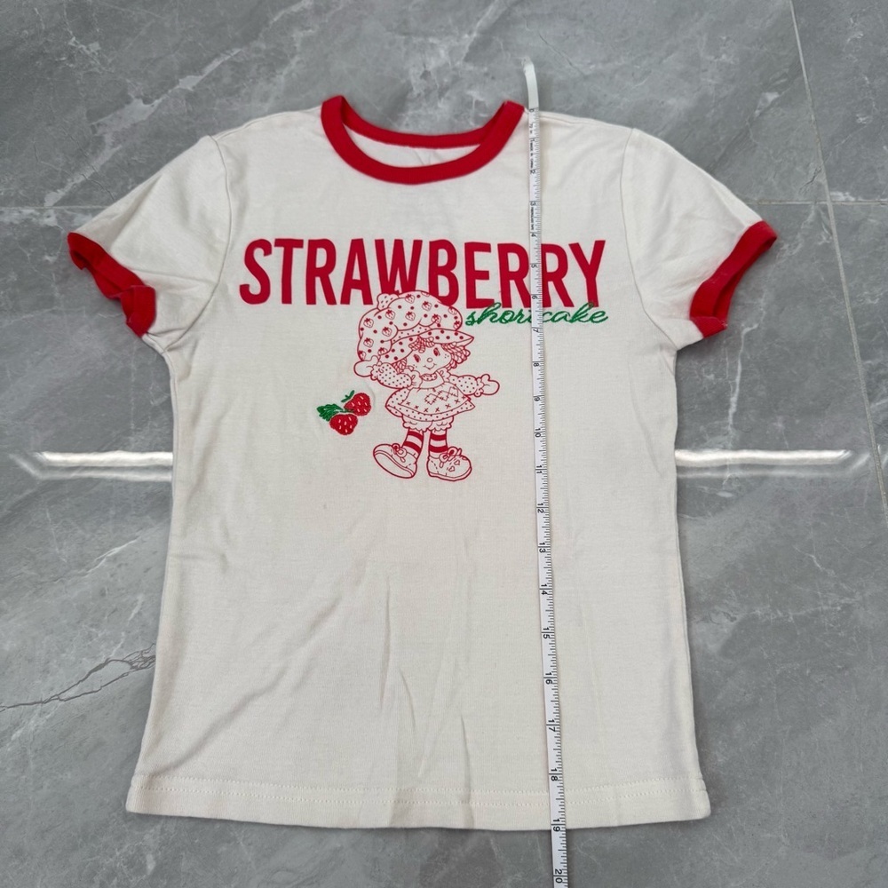 Women’s Fashion Nova Strawberry Shortcake Ringer Short Sleeve Graphic Shirt XS - Picture 16 of 16